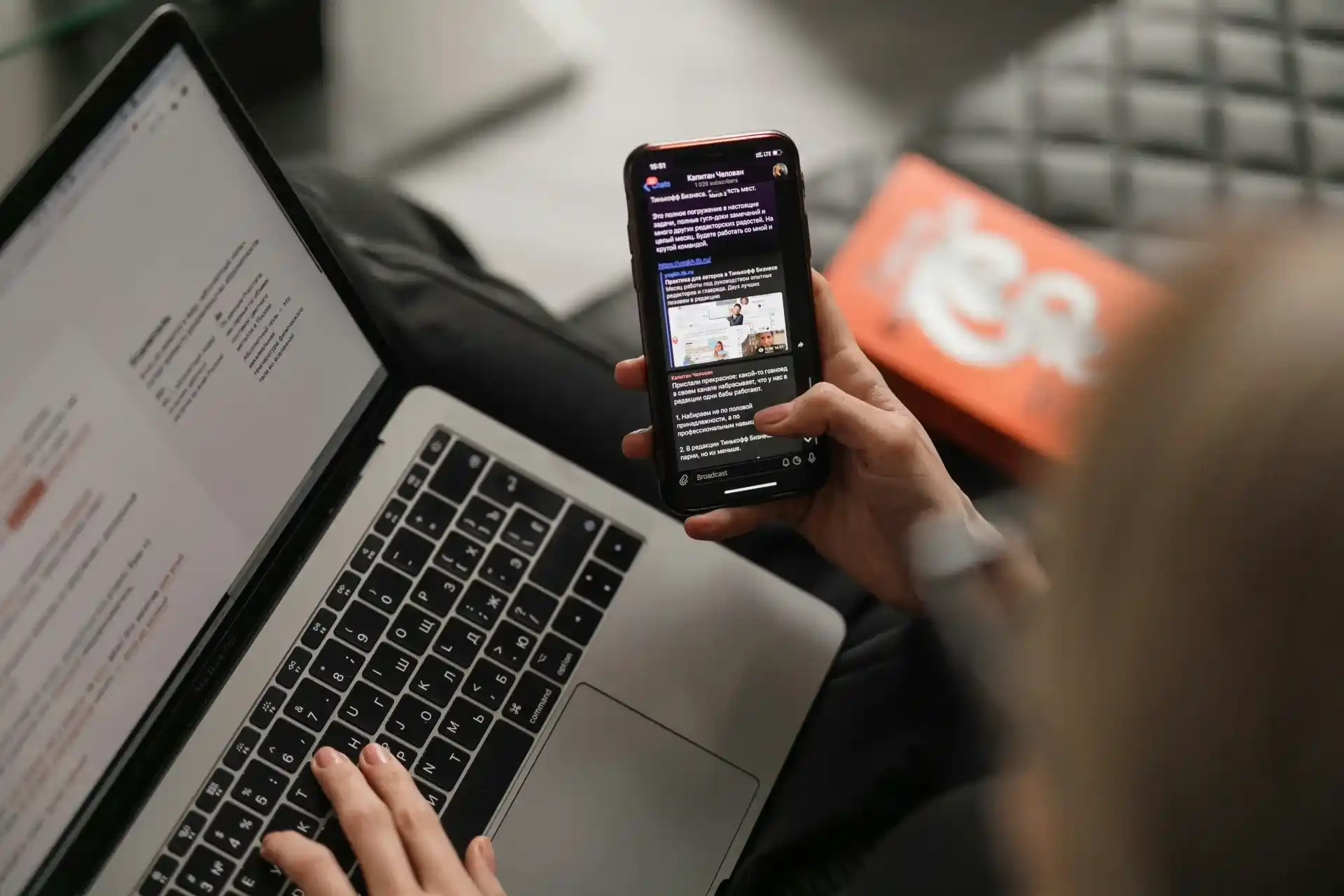 Paid vs. Organic Social Media Marketing: A Simple Guide to Choosing the Right Strategy